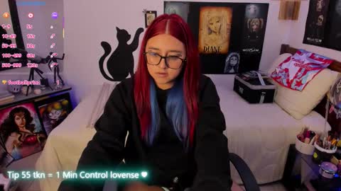 Snapshot of cherry_blushh chatting on 12.02.25 cherry_blushh online show from 12.02.25