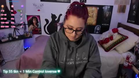 Snapshot of cherry_blushh chatting on 12.05.25 cherry_blushh online show from 12.05.25