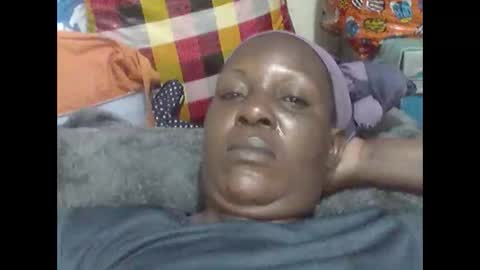 cherry_cherry2 online show from 12.16.25