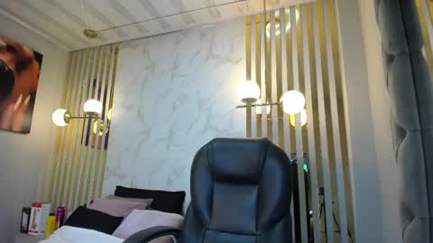 cherry online show from 03.11.25