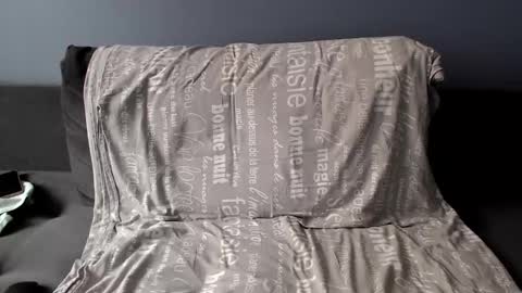 Astrid online show from 10.13.25