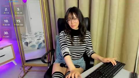 Snapshot of cherry_kissx chatting on 02.20.26 Chloe online show from 02.20.26