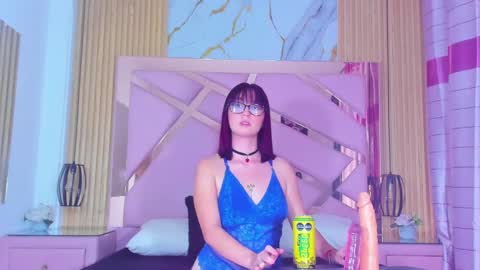 Snapshot of cherry_mew chatting on 03.02.25 Cherry Mew and jean online show from 03.02.25