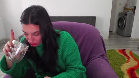 Snapshot of cherry_pie95 chatting on 02.04.25 Sherry online show from 02.04.25