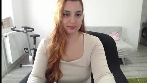 Snapshot of cherry_pie95 chatting on 04.16.26 Sherry online show from 04.16.26