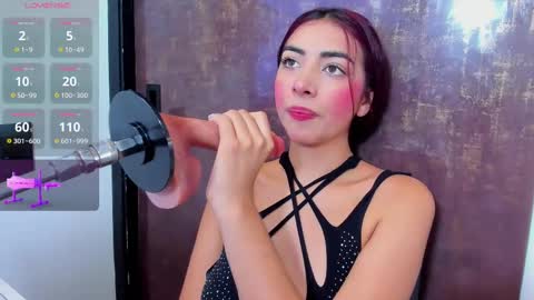 Snapshot of cherry_skinny_ chatting on 11.22.25 ANNY online show from 11.22.25