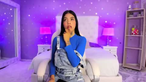 Sussan Cherry  online show from 02.04.25