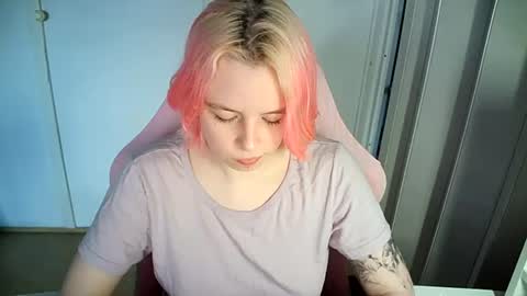 cherrybaby_0 online show from 06.17.26