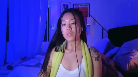 Miss Cherry online show from 12.16.25