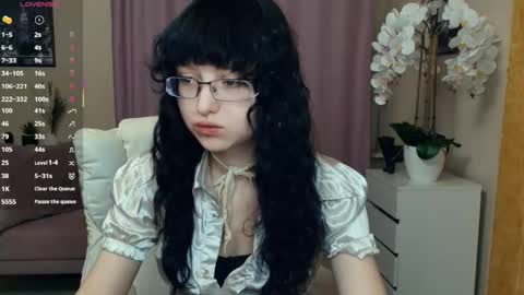 Snapshot of cherrylanding chatting on 05.10.26 Isabel online show from 05.10.26