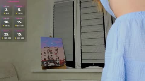 Snapshot of cherrypepperkiss chatting on 11.18.25 Lysia online show from 11.18.25