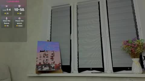 Snapshot of cherrypepperkiss chatting on 11.25.25 Lysia online show from 11.25.25