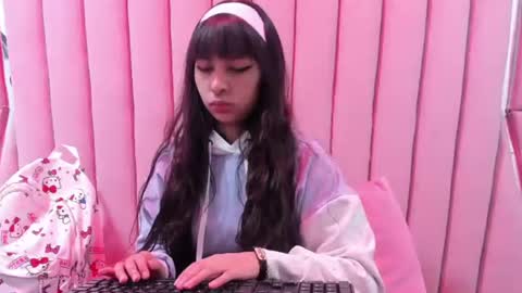 cherrysweetl_ online show from 06.20.26