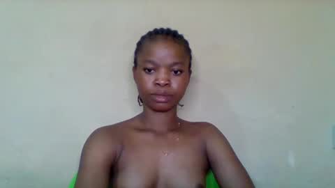 Snapshot of cherryxpussy chatting on 02.05.26 cherryxpussy online show from 02.05.26