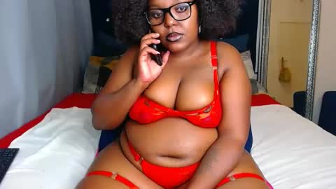 Snapshot of cherryyummy69 chatting on 12.10.24 cherryyummy69 online show from 12.10.24