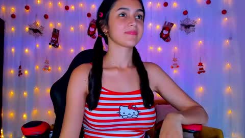 Snapshot of cherylbutler chatting on 01.12.25 Cheryl online show from 01.12.25