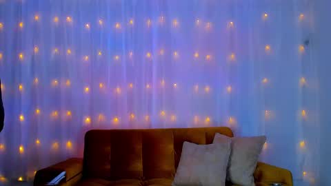 Snapshot of cherylbutler chatting on 03.09.25 Cheryl online show from 03.09.25