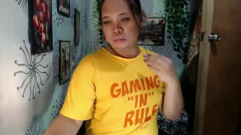 Snapshot of chescahotxxxl chatting on 12.26.24 chescahotxxxl online show from 12.26.24