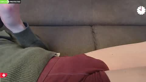 Snapshot of chezmonsieur_g chatting on 02.17.26 Grey online show from 02.17.26