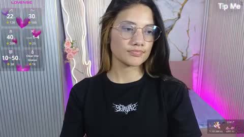 Snapshot of chiara_tay chatting on 03.28.26 Chiara online show from 03.28.26