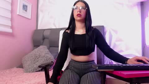 Chiara online show from 02.10.25