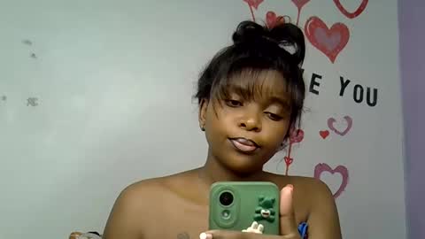 Snapshot of chibobo_ chatting on 12.02.24 chibobo_ online show from 12.02.24