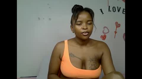 Snapshot of chibobo_ chatting on 12.08.24 chibobo_ online show from 12.08.24