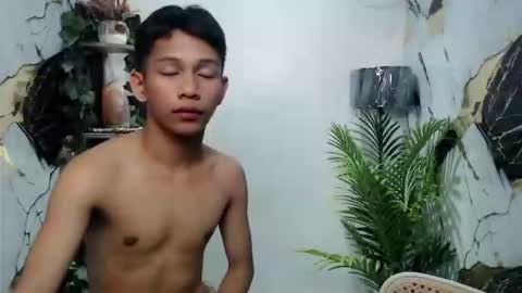 chick_renz online show from 09.29.25