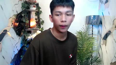 chick_renz online show from 10.05.25