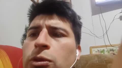 Snapshot of chilehot28 chatting on 12.15.25 chilehot28 online show from 12.15.25