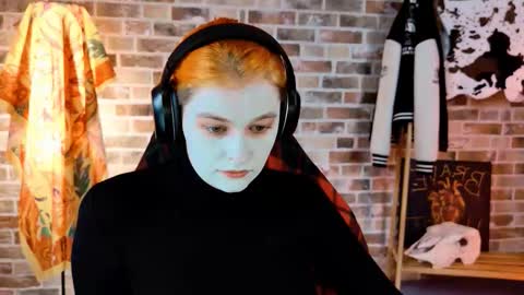 Bella online show from 09.20.25