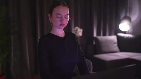 chillwithstacy online show from 02.27.25