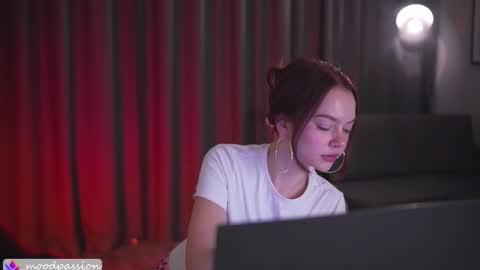 chillwithstacy online show from 09.25.25