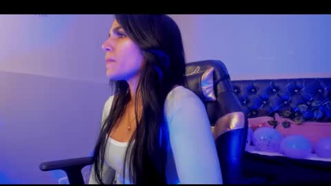 Carolina online show from 12.22.25