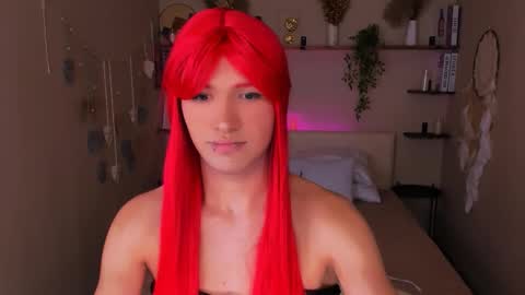 Snapshot of chloe__meow chatting on 11.08.25 Chole online show from 11.08.25