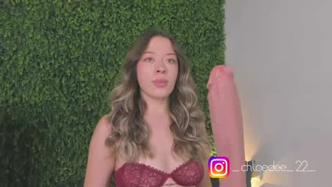 Chloe online show from 09.23.25