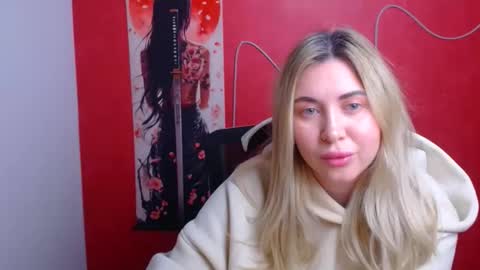 Chloe online show from 11.21.25