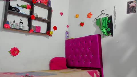 Chloe Evanx  online show from 11.06.25