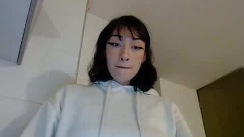 cloes  online show from 10.23.25