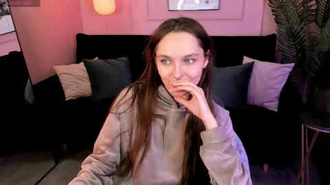 Chloe online show from 05.24.26