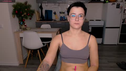 Eva and Sandra online show from 01.08.25