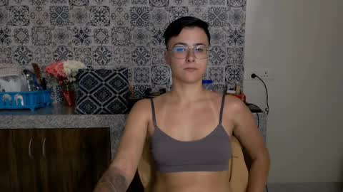 Eva and Sandra online show from 02.20.25