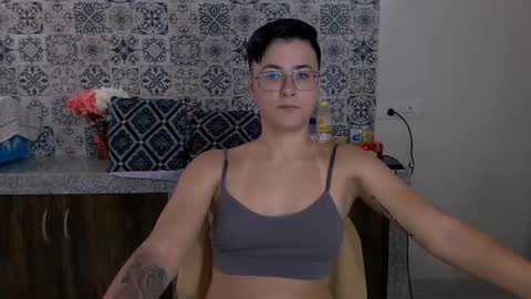 Eva and Sandra online show from 02.21.25