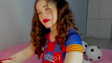 My name is Chloe Like my broadcast pls online show from 06.26.26
