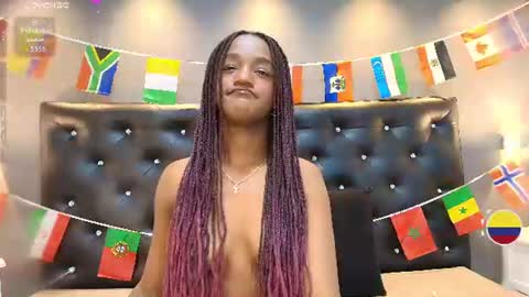 CHLOE online show from 07.08.26