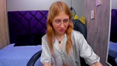 Snapshot of chloecampbell03 chatting on 10.03.25 chloecampbell03 online show from 10.03.25