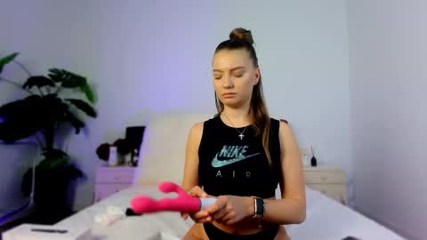 Chloe online show from 01.19.26