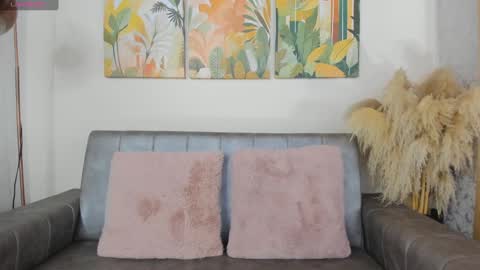 Chloee online show from 09.15.25