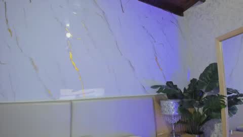 Chloee online show from 11.20.25