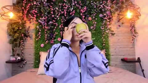 Chloe online show from 12.17.25